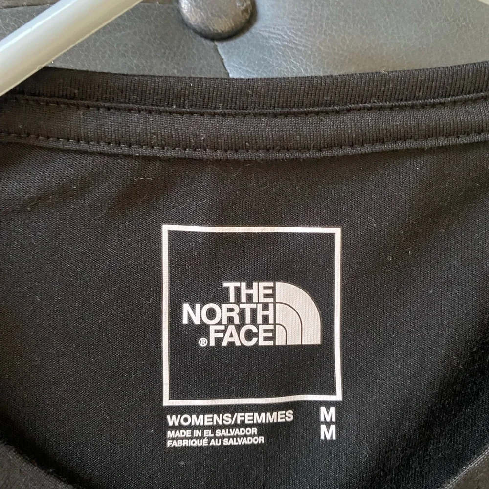 The North Face Black Tee with Red and White stripe - Picture 4 of 4